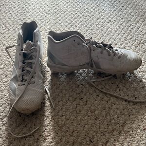Men’s White Athletic Cleats